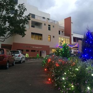Park Hotel And Resort